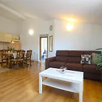 Apartments Jere 719 *