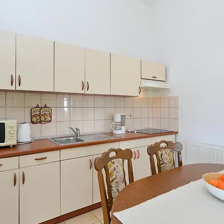 Apartman Apartments Jere 719 *