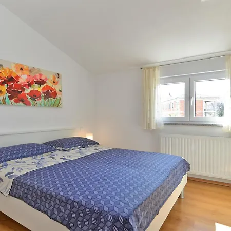 Jere 719 Apartamento Pula