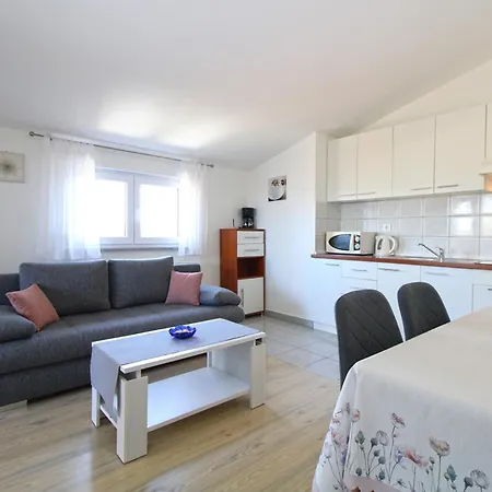 Apartments Jere 719