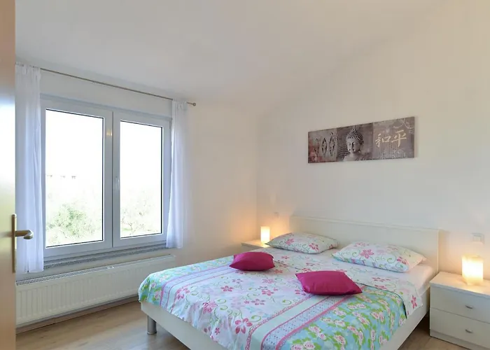 Appartement Jere 719 *