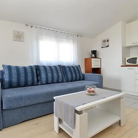 Apartments Jere 719 *