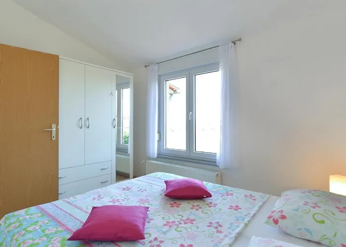 Jere 719 Apartament Pula