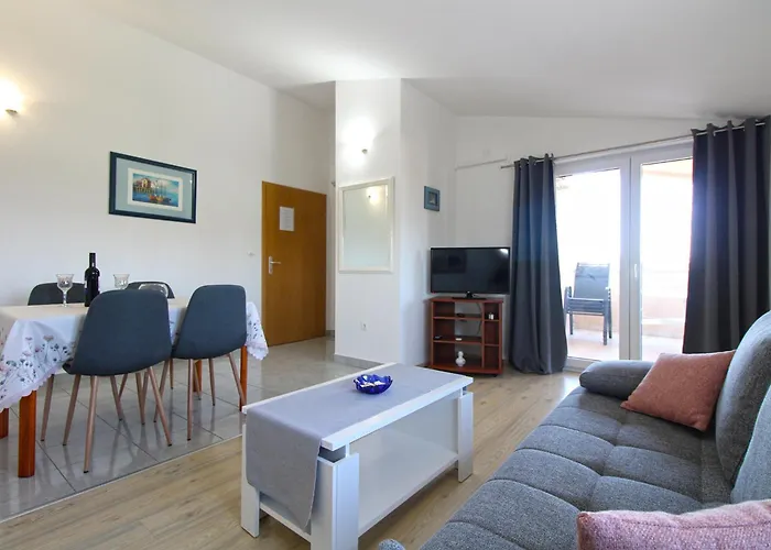 Apartments Jere 719 Pula